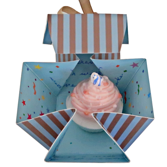 Quirky Cup Cake Candle