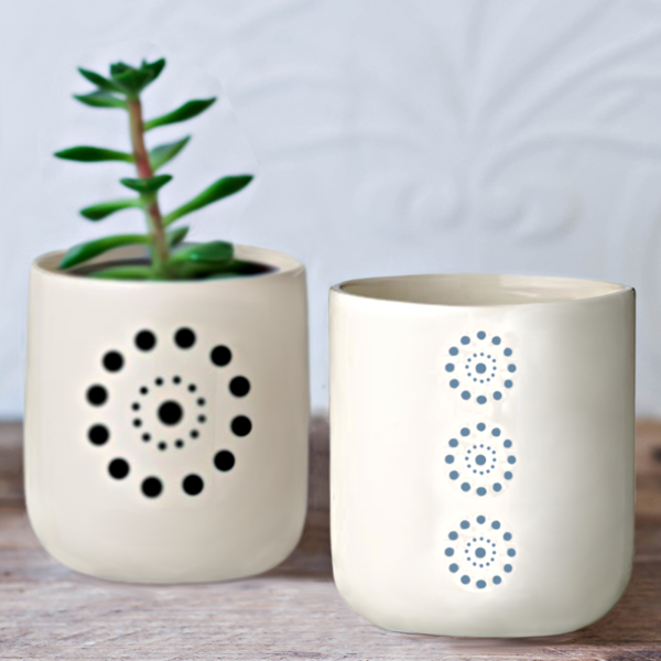 Dotty Vase or Pot - Image 3