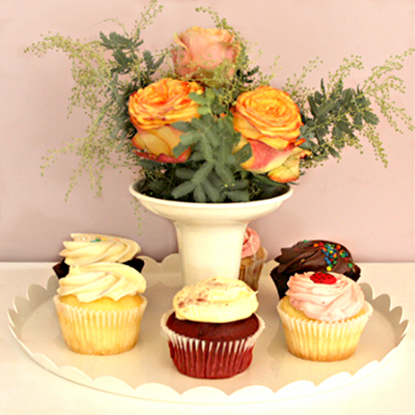 Ivory Tin Cake Stand - Image 3